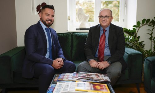 Nova mlada snaga, dr. Johann Nemrava, stigao je u jednu od vodećih poliklinika za estetsku kirurgiju