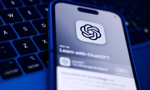 Američki korisnici mogu slati poruke ChatGPT-u putem WhatsAppa ili ga nazvati