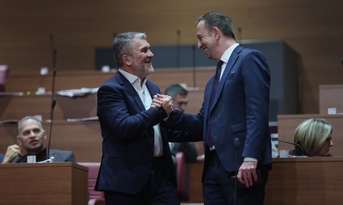 Spas u zadnji čas: Tko je pobijedio, a tko izgubio u igri 'kukavice' oko Ustavnog suda?