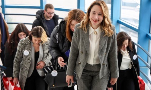 Selak Raspudić predala potpise: Cilj moje pobjede je uzdrmati političke strukture