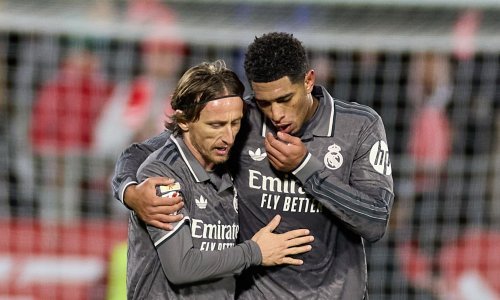 Kamere 'ulovile' mlade zvijezde Real Madrida kako se dive Luki Modriću