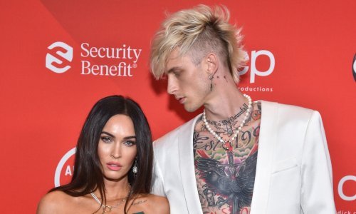 Pronašla je poruke druge žene: Trudna Megan Fox ponovno je sama