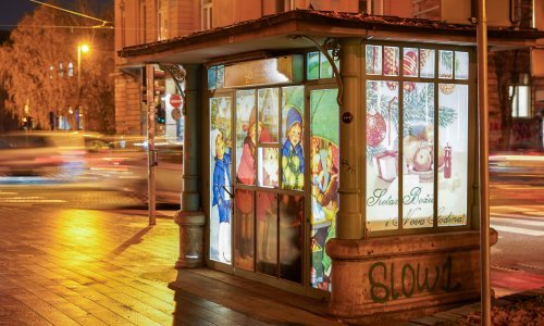 Najstariji zagrebački kiosk dobio novo, božićno ruho