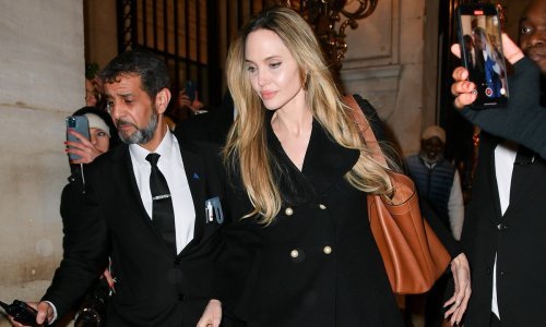 'Ružne' cipele nova su modna slabost Angeline Jolie