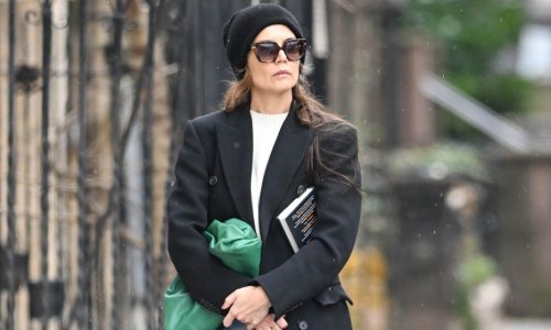 Ove mladenačke traperice savršeno pristaju najpopularnijem kaputu sezone