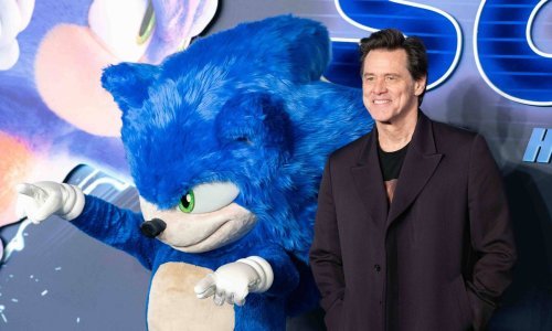 Nakon dvije godine mirovine Jim Carrey je bio prisiljen vratiti se na filmska platna