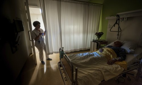 Velike potrebe za posudbom palijativnih kreveta: 'To je minimum koji im društvo treba priuštiti'