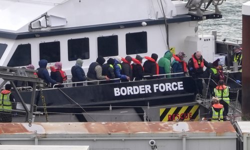 Velika Britanija od parlamentarnih izbora iselila gotovo 13.500 migranata