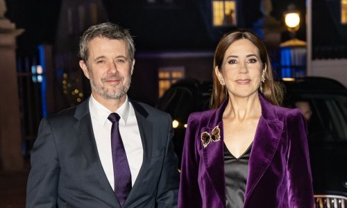 Kralj Frederik vratio se na 'mjesto zločina', no ovoga puta nije bio sam