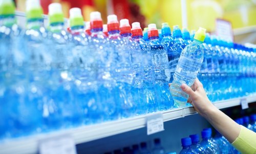 Opasna 'vječna kemikalija' pronađena u mineralnoj vodi u nekoliko europskih zemalja