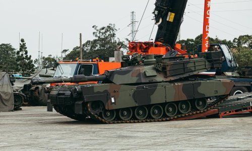 Kina se sprema za invaziju, a Tajvan se naoružava: 'Teški oklop je stigao!'