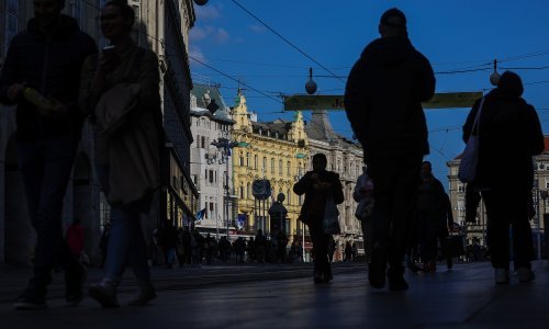 Eurobarometar: Hrvate najviše muči inflacija i rat u Ukrajini, a sve manje vjeruju u EU