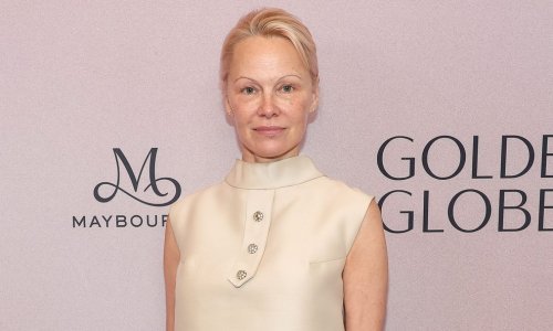 Pamela Anderson je kraljica minimalizma, a ovaj model cipela je vječan