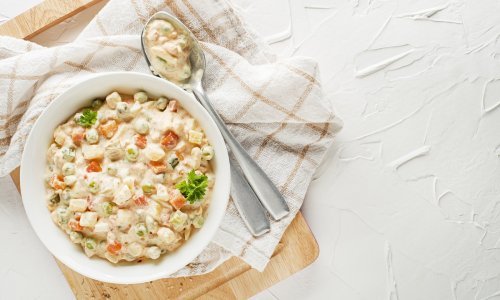 Inflacija jede francusku salatu: Isplati li se više raditi svoju ili kupiti gotovu?