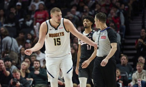 Uzalud Jokiću sjajna statistika uz ovakvu obranu: Pogledajte njegovu amatersku reakciju