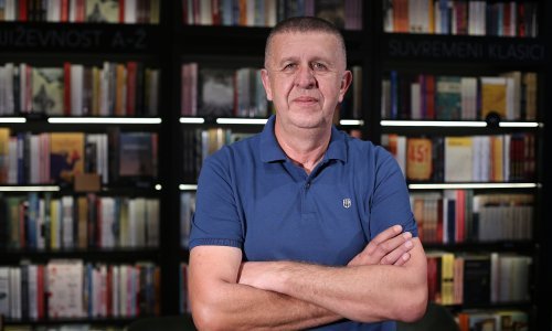 Josip Mlakić: Život Hrvata u BiH je beskrajna farsa. Politika nas je pomnožila s nulom