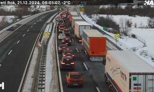 Bura zatvorila A1 kod Svetog Roka za sva vozila: Kolona duga četiri kilometra