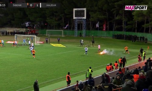 Hajdukovci su zbog baklje među igračima tražili da se poništi gol Šibenika; evo zašto nije