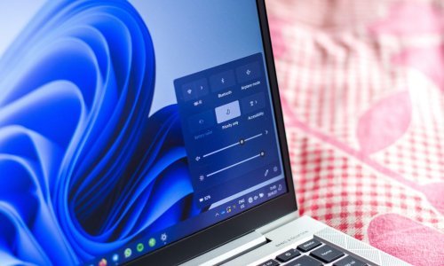 Smeta vas programska traka u Windows 11? Evo kako je možete sakriti