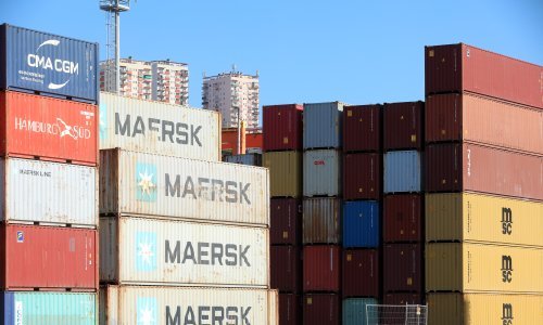 Novi rekord Jadranskih vrata: Prekrcano 400.000 kontejnerskih jedinica