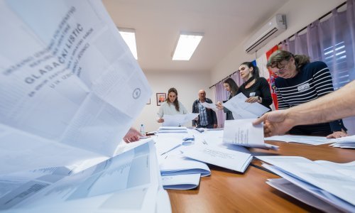 Na ovim izborima bit će gotovo upola manje promatrača nego prije pet godina