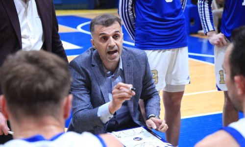 Cibona nakon sramotnog poraza ostala bez trenera, na klupu se vraća dobro poznato ime