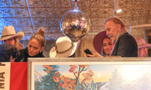 Jennifer Lopez uhvaćena u druženju s Kevinom Costnerom