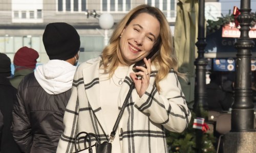 Marija Selak Raspudić na špici: U ovaj kaput i torbicu svi su gledali