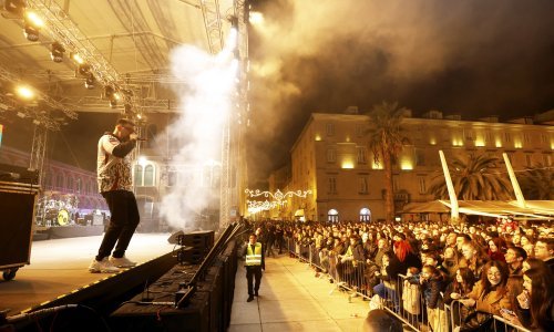 Luda noć na Rivi: Nakon Bore Balboe i Pekija, Dubioza kolektiv napravila urnebes