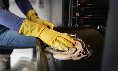 Zaboravite na skupa sredstva: Ovaj trik za čišćenje vrlo je učinkovit