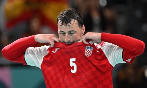 Prve vijesti o ozljedi Domagoja Duvnjaka nisu optimistične: Boli ga, nije dobro...