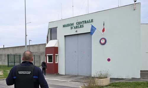 Talačka kriza u francuskom zatvoru: Zatvorenik zarobio pet ljudi