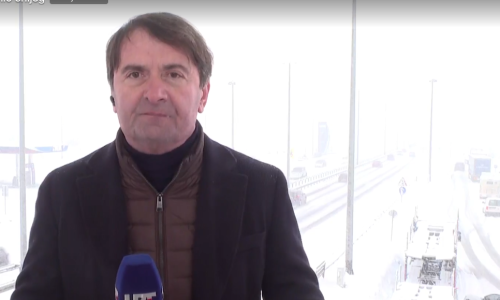 Javljanje Edija Škovrlja postalo viralno, ali ne zbog njega već zbog vozača iza