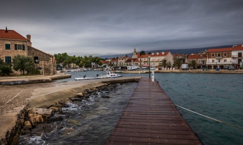 U otoke u 2023. godini uloženo 15 posto manje u odnosu na rekordnu 2022.