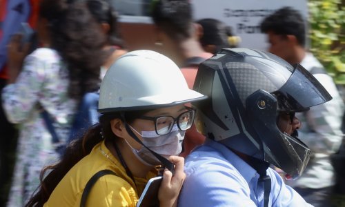 Kinom kruže respiratorne infekcije; jedna privlači posebnu pozornost