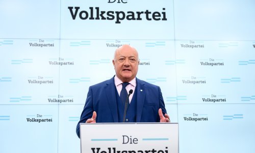 Austrijski narodnjaci traže jamstvo da nova vlada neće biti ovisna o Rusiji