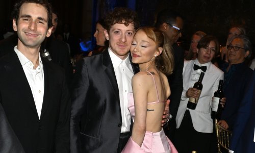Ariana Grande u rijetkom zajedničkom pojavljivanju s dečkom