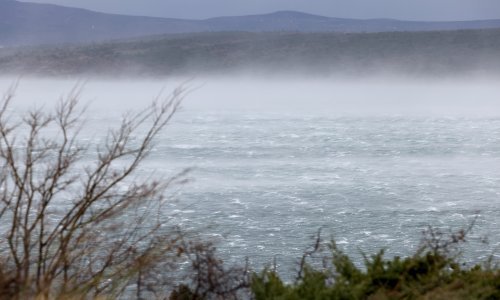 Pred nama je hladan vikend, stiglo upozorenje zbog orkanske bure i jakog vjetra