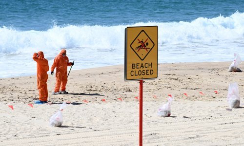 Devet plaža u Sydneyju zatvoreno zbog misterioznih bijelih kuglica