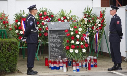 25 godina od egzodusa iz Dalja i Aljmaša