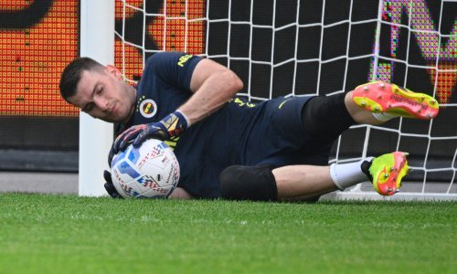 Dominik Livaković se opet ozlijedio: Ima puknuće i krvarenje u mišiću...