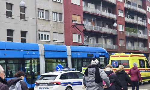 Tramvaj naletio na ženu u centru Zagreba