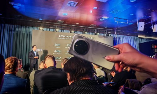 Pametan suputnik s AI mogućnostima: Novi HONOR Magic7 Pro stigao u Europu, uz Porsche verziju