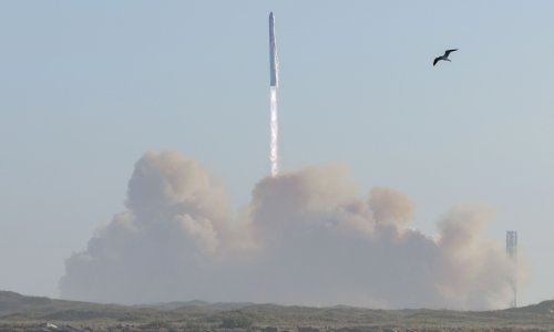 Novi udarac za Muska: Raketa Starship eksplodirala nakon polijetanja