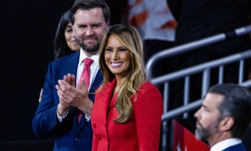 Melania Trump u problemu: Dizajneri ne žele da nosi njihovu odjeću