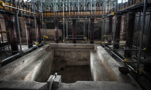 Oštećen dio svoda i urušen zid u Pompejima