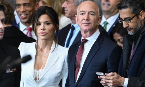 Lauren Sanchez pod lavinom kritika: Svi su užasnuti njenim čipkastim korzetom