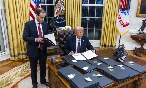 Nova Trumpova uredba: Granica s Meksikom zatvorena za migrante,   pa i one koji traže azil