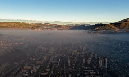 Proglašena uzbuna u Sarajevu: Najgori je na svijetu po zagađenju zraka
