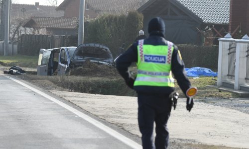 Poznati detalji o kombiju punom ljudi koji je u Pitomači udario u most